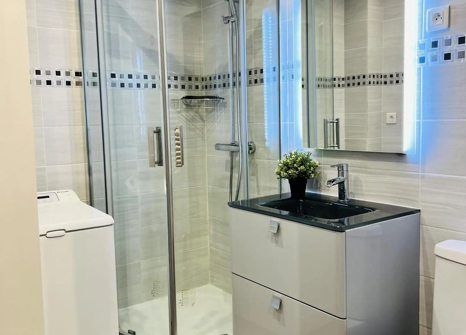 Charming Apartement Near Eiffel Tour 파리